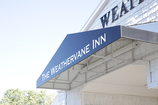 Gallery Weathervane Inn See our Lakeside Rooms
